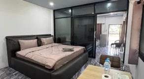 Pun's Garden Home - Image 2
