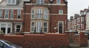 Sea View Apartments - Image 4