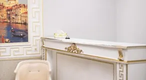 Sky Luxe Hotel - Image 4