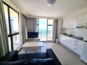 Fabulous Sea Views in the heart of Surfers - Image 5