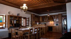 Traditional Mansion Calliopec-UVC sterilized - Image 2