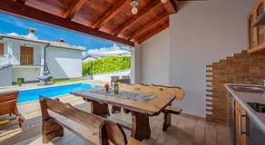 House Smoky with private pool and jacuzzi - Image 4
