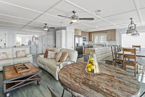 Luxury Gulf Front Property! Directly on the Beach! Sleeps 15! - Image 5