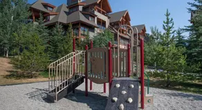 One Bedroom Mountain View Condo - Lodges at Canmore - Image 4