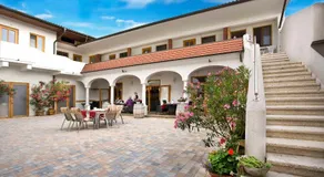 Weingut Franz Schindler - Image 2