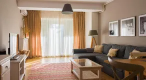 New Stylish Flat Near Old Town - Image 2