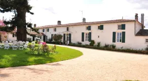 le Logis du Plessis - Image 3