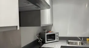 Walk to City Hotspots Liverpool 1BD Apartment - Image 5