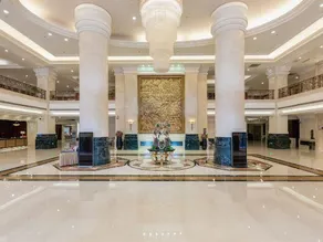 Garden Hotel - Image 5
