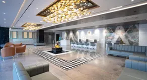 Hotel Tulips Grand - Image 2
