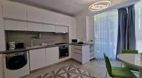 HUGO BEACH ApartHotel Pool & SPA Mamaia Nord - Image 5