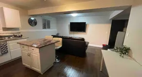 2 BD basement Apt - 15-20 Minutes to Niagara Falls,CA - Image 5