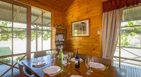 Silky Oak Cottage & Studio - Image 3