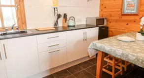 Trevenna Cabin - Image 3