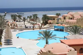 Bliss Marina Beach Resort - Image 4