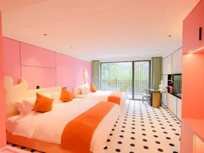Three Gorges giraffe Park's Hotel - Image 5