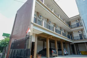 Urbanview Hotel near Alun Alun Tegal - Image 5