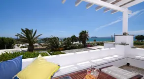 Golden Beach Studios & Suites - Image 4