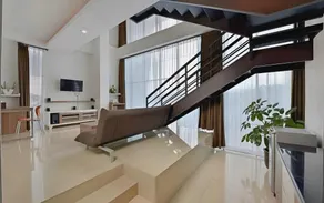 V Hotel & Residence Bandung - Image 3