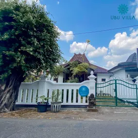Ubu Villa Balirejo at Yogyakarta City Center - Image 5