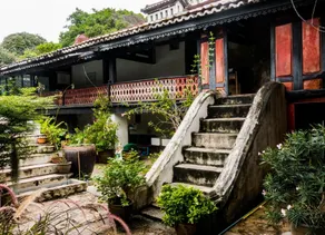 Four Sisters Hostel - Image 5