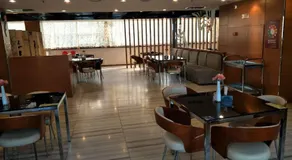 Goldmet Inn Taiyuan Dananamen - Image 4
