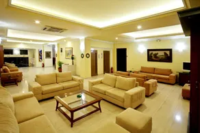 Grand Hotel Loutraki - Image 3