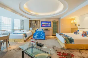 Yantai Central Hotel - Image 2
