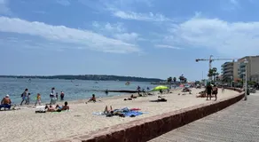 Cannes Pointe Croisette : superbe logement vue mer - Image 4