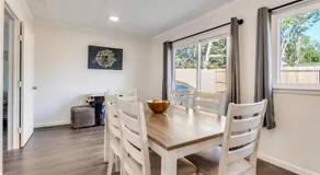 Pet Friendly Home with Hot Tub - Sleeps 8 - Image 5