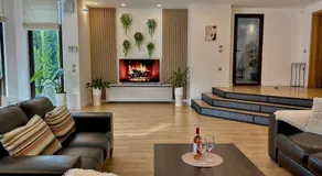 Zafra Chalet - Image 2