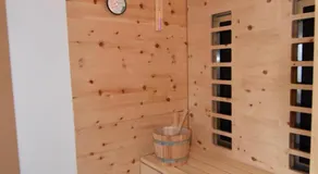 Apartamento vacacional apta para familias con barbacoa, jardín y terraza | Cerca de las pistas de esquí - Image 5