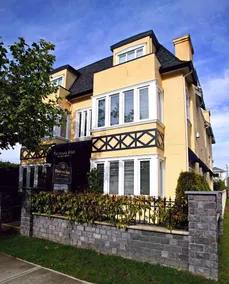 Beacon Inn at Sidney  - Image 2