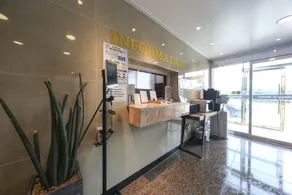 Fantastic Ocean View Sydney Hotel - Image 4