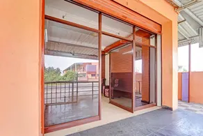 Super Hotel O Viswapuram - Image 5