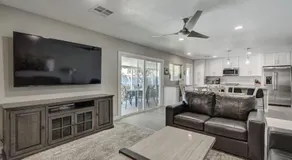 Tempe Remodel w Sparkling Pool and Game Room - Image 2