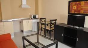 Apartamentos Luxsevilla Palacio - Image 4