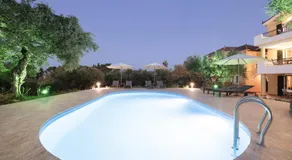 Akrotiri Sea View Maisonette - Image 3