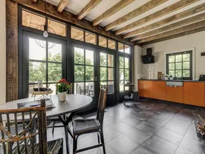 Lush holiday home with a private Hot Tub - Image 4