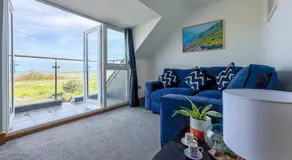 Waves Guest Suites - Image 2