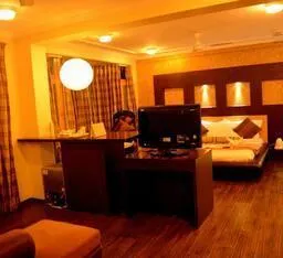 Hotel Pine Spring Pahalgam - Image 5
