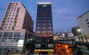 Hotel Corner Inn - Image 4