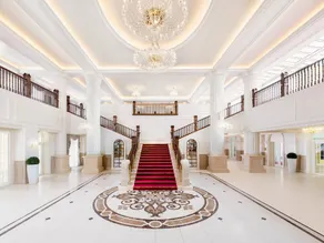 Takarazuka Hotel - Image 2