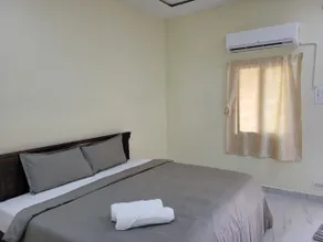 Exotikka Guest Inn - Image 2