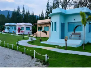 Rak Na Suan Pueng Resort - Image 2