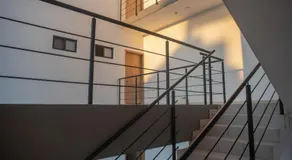 2br/2ba Condo 1 block to ocean! - Unit 6 - Image 2