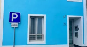 Amazing Blue House - Image 5