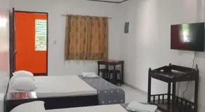 Tiza Manor Inn - Image 2