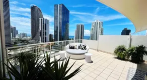 Private Sky Terrace Classic Penthouse 2 Car Parks - Image 3
