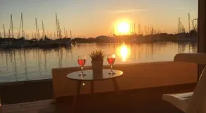 Studio - Les pieds dans l'eau agréable en toutes saisons 4 couchages - climatisation - parking privé - piscine sur mer - vue magnifique et rare - situation optimum - Les argonautes - Ile des pêcheurs - Cap d'Agde - Image 5